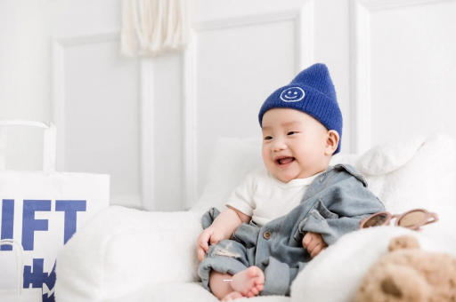 宝宝有黄疸手却很白